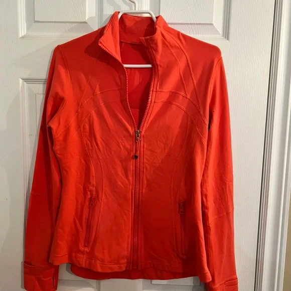 Lululemon Define Jacket - Picture 9 of 9